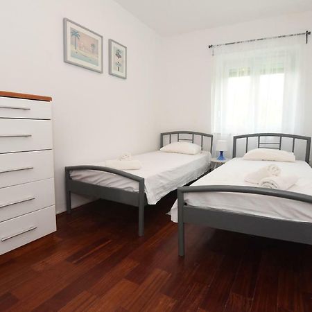 Sun&sea apartment Zadar Bagian luar foto